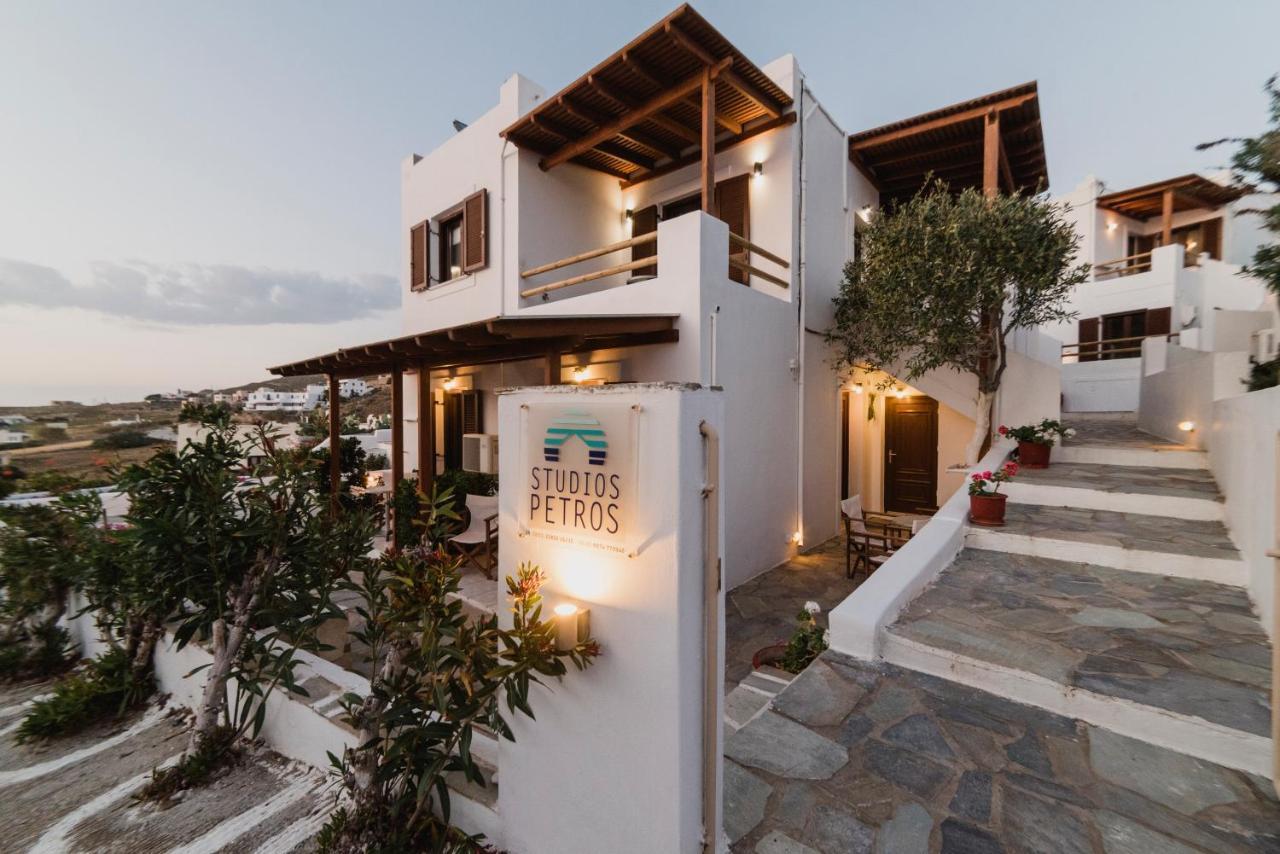 Petros Studios & Suites Naxos City Exterior foto